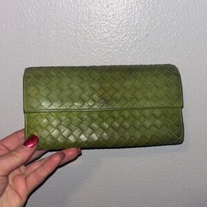 Bottega Venetia Green Woven Leather wallet